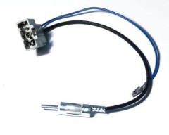 Antennenadapter NISSAN auf 150 Ohm